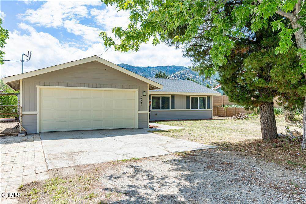 20924 Brentwood Drive - Photo 1
