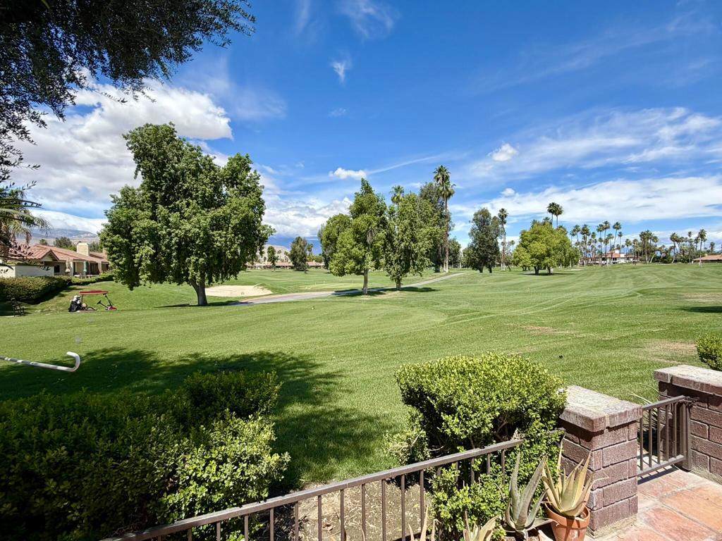 https://bt-photos.global.ssl.fastly.net/socal/orig_boomver_1_429651905-2.jpg
