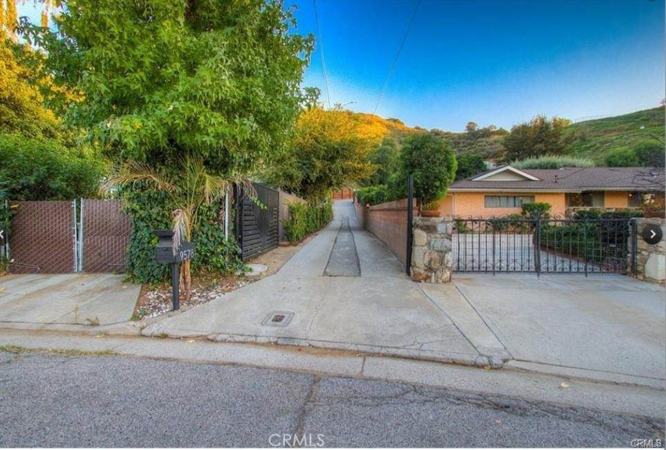 https://bt-photos.global.ssl.fastly.net/socal/orig_boomver_1_429661599-2.jpg