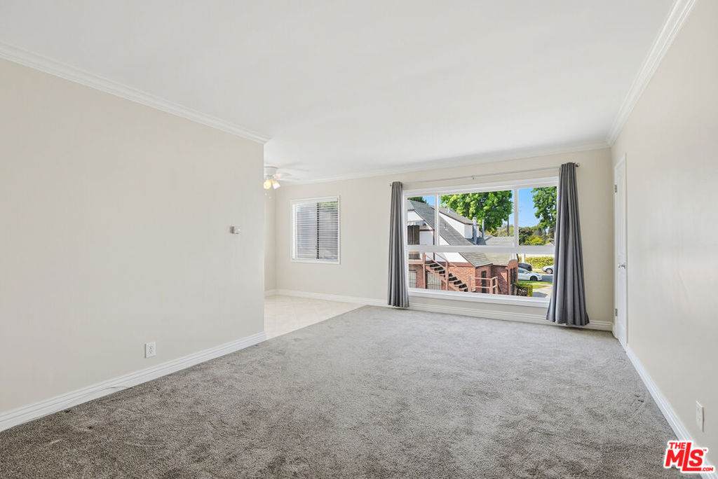 1412 Pearl Street - Photo 1