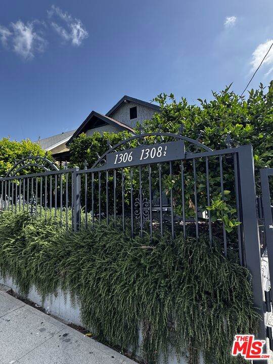 1306 Talmadge Street - Photo 1