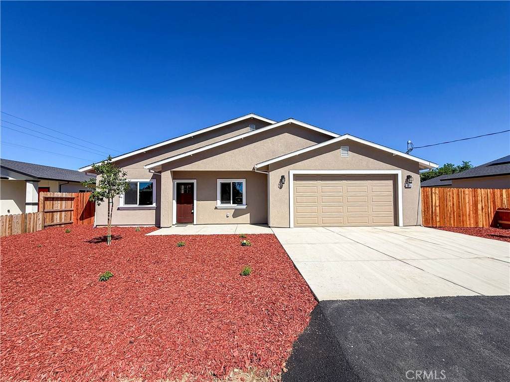 1519 9th Avenue - Photo 1