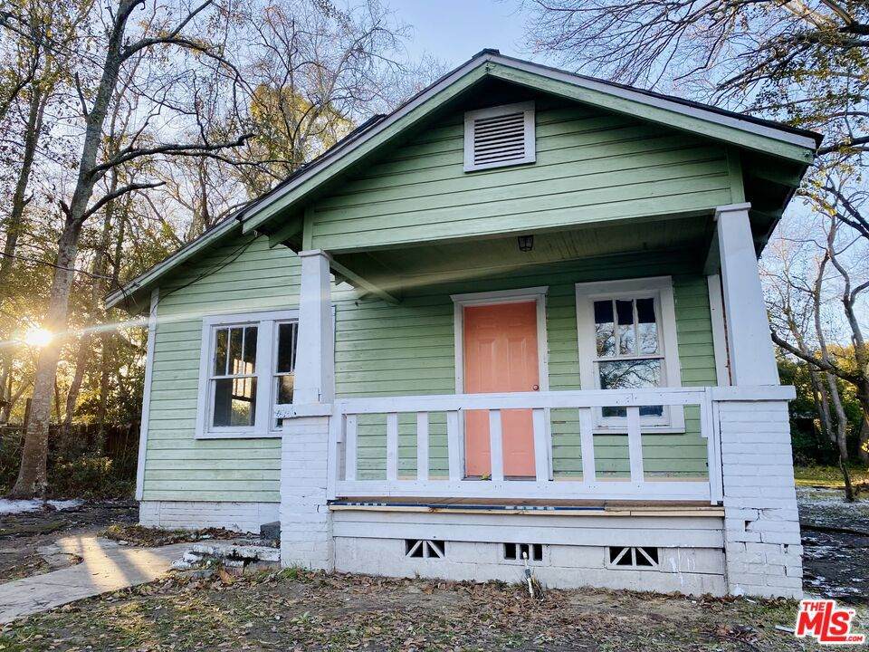 107 Martin - Photo 1