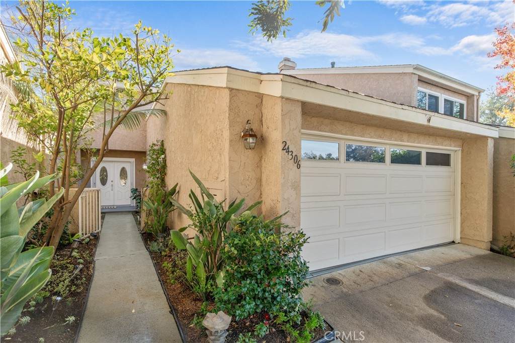 https://bt-photos.global.ssl.fastly.net/socal/orig_boomver_1_429696164-2.jpg