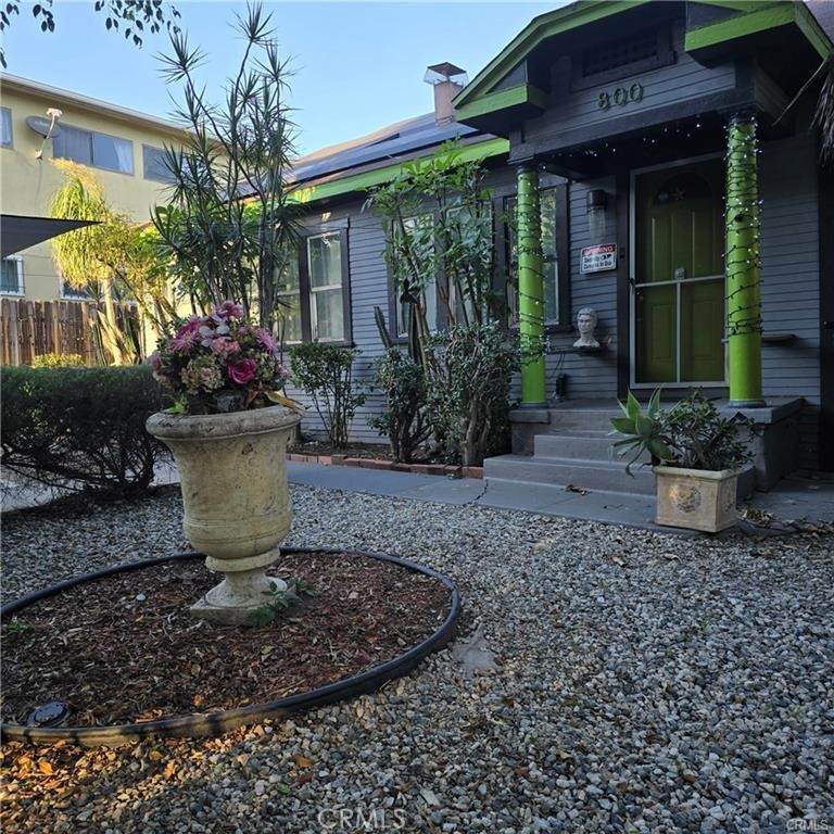 800 Hobart - Photo 1