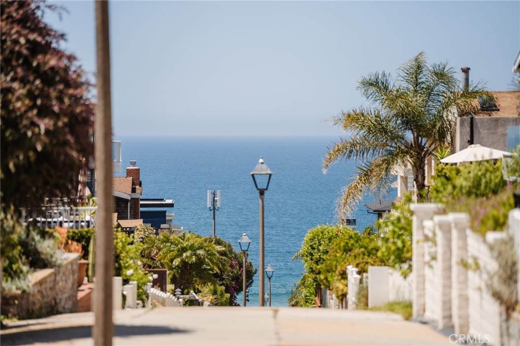 https://bt-photos.global.ssl.fastly.net/socal/orig_boomver_1_429726388-2.jpg