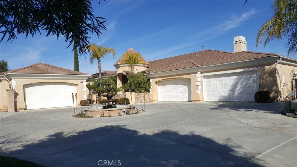 4007 Suzie Circle - Photo 1