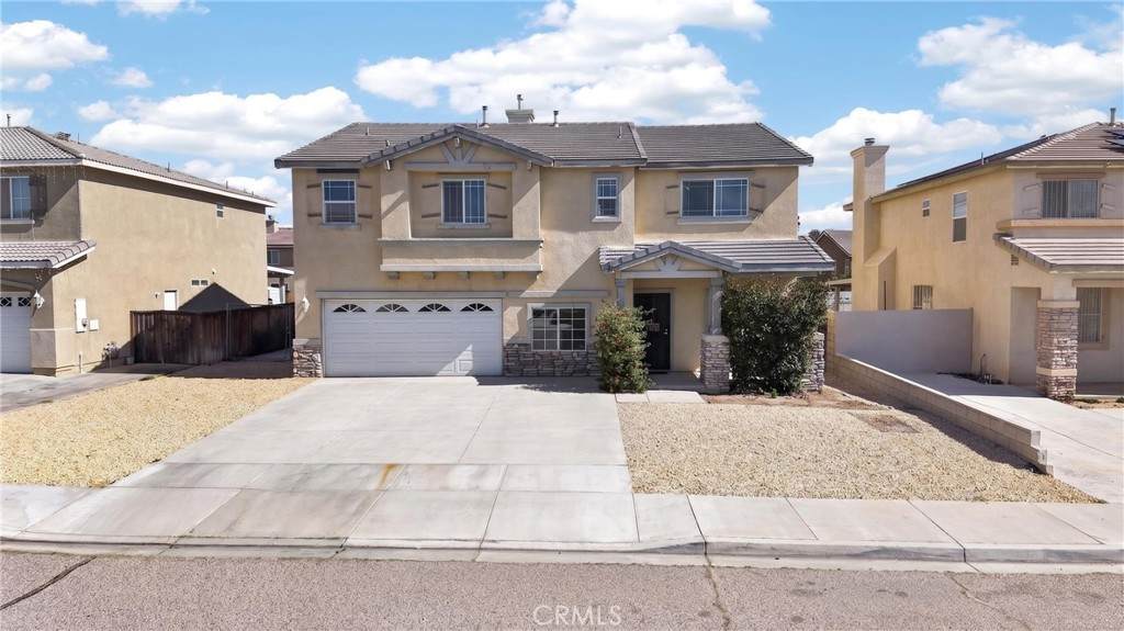 13878 Chestnut - Photo 1