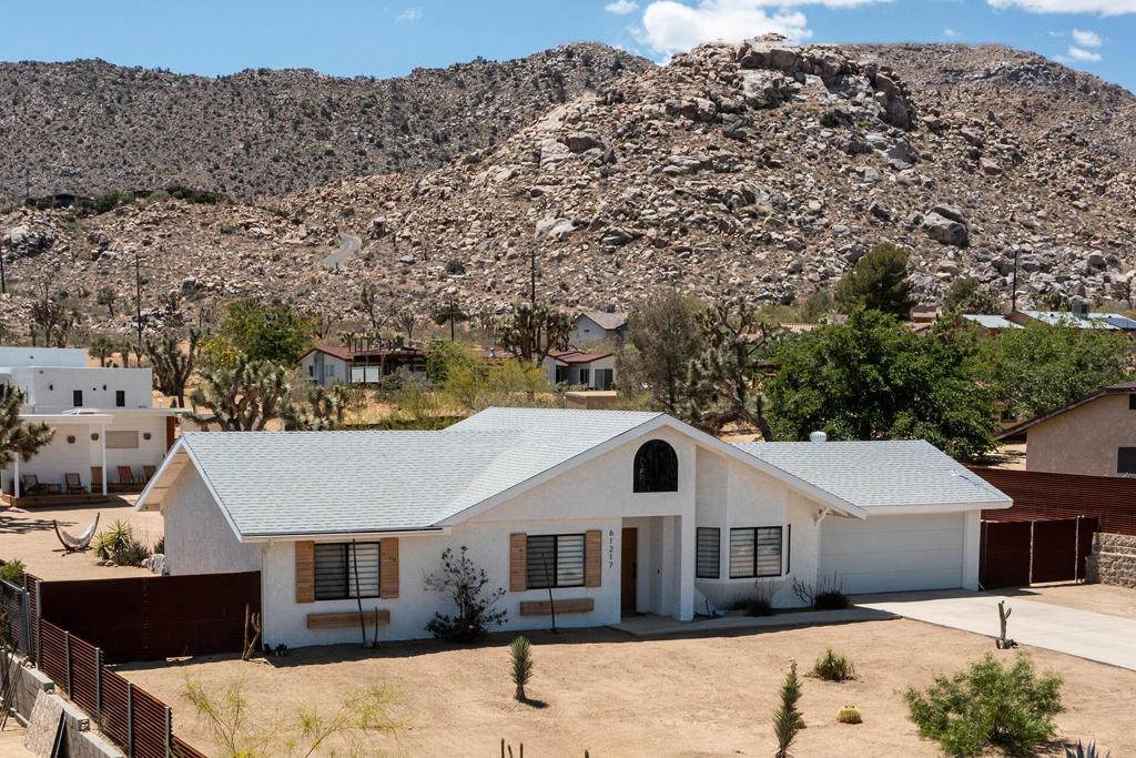 61217 Sandalwood Trail - Photo 1
