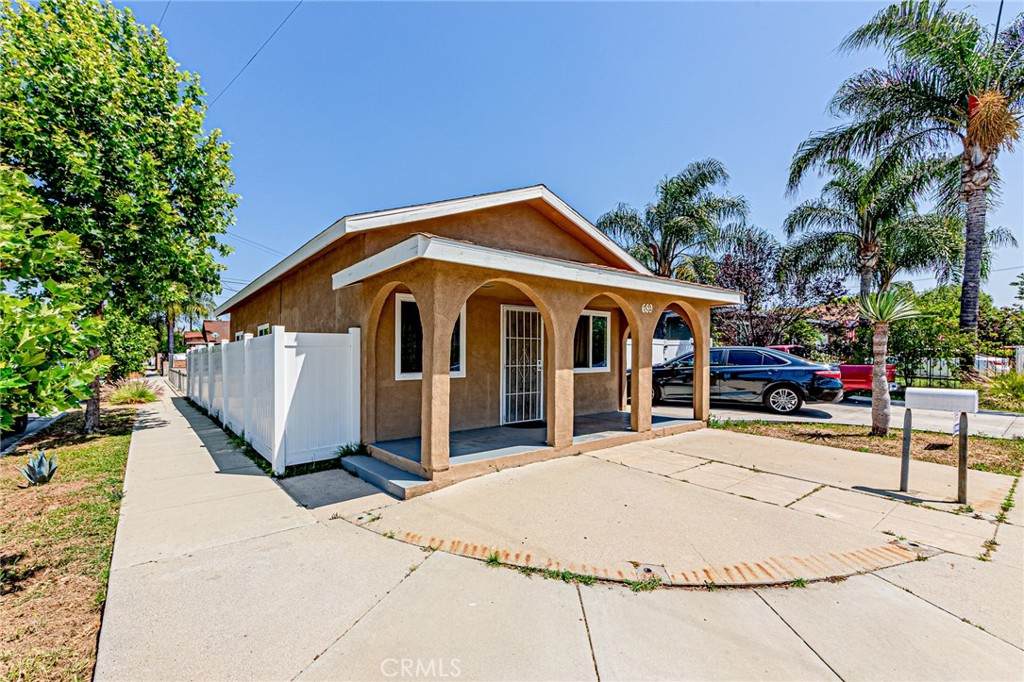 https://bt-photos.global.ssl.fastly.net/socal/orig_boomver_1_429781437-2.jpg