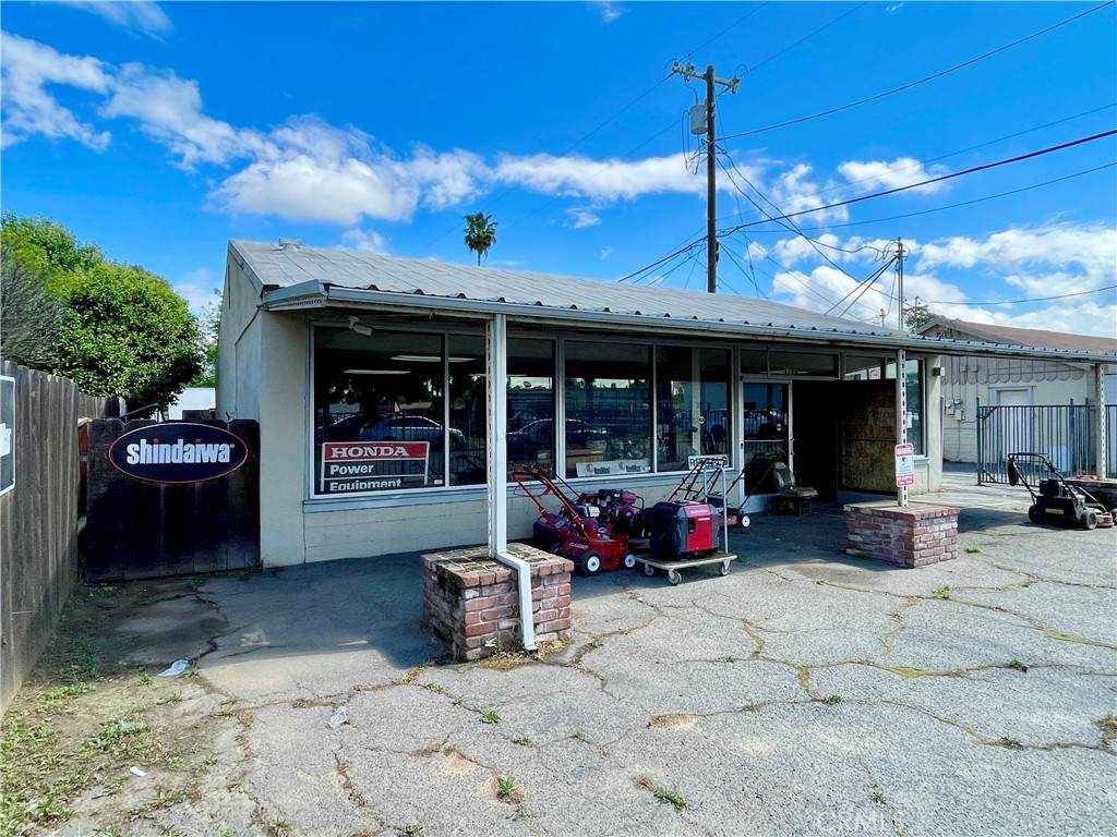 https://bt-photos.global.ssl.fastly.net/socal/orig_boomver_1_429849756-2.jpg