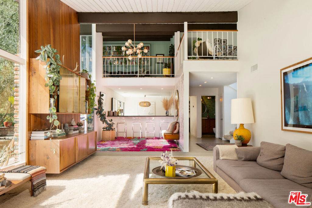 https://bt-photos.global.ssl.fastly.net/socal/orig_boomver_1_429867319-2.jpg