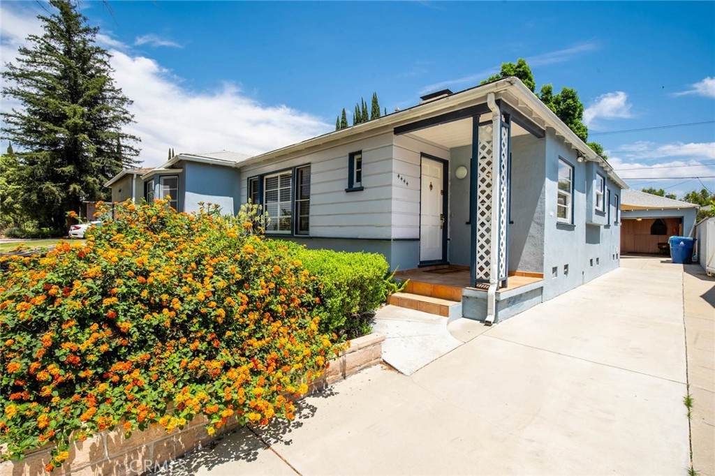 https://bt-photos.global.ssl.fastly.net/socal/orig_boomver_1_429890156-2.jpg