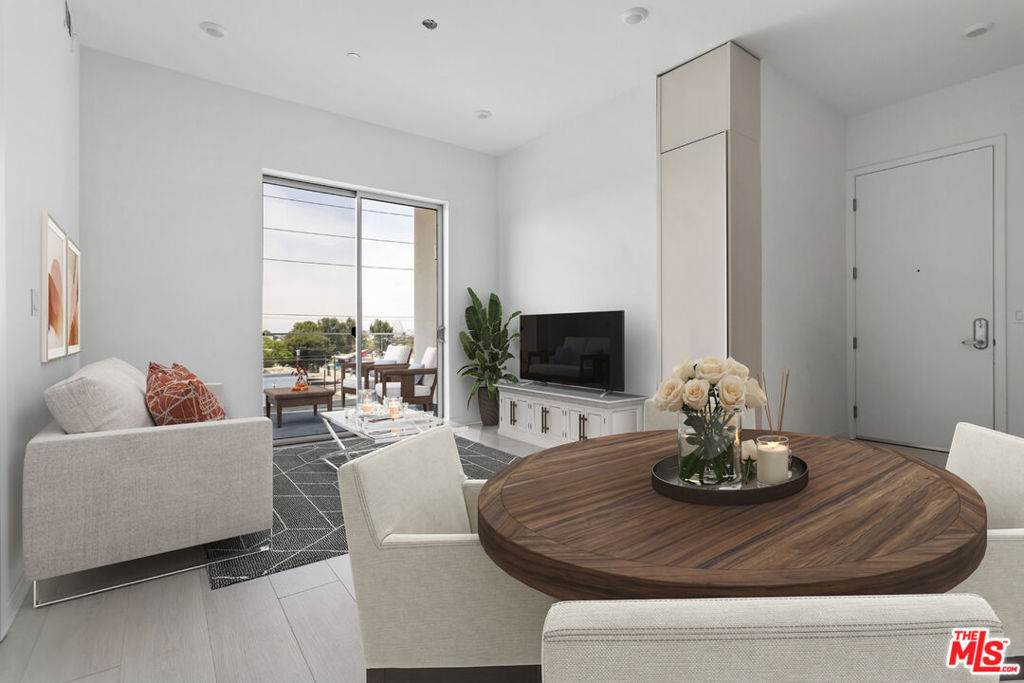 1650 Sawtelle Boulevard - Photo 1