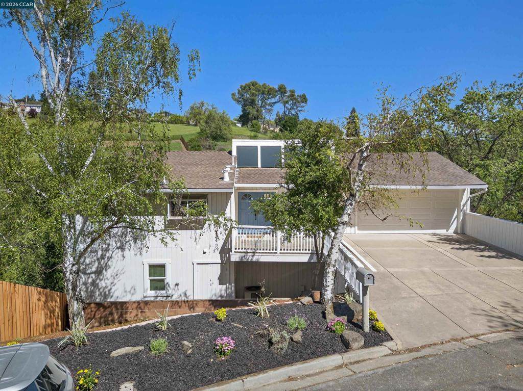 3424 Woodview Dr - Photo 1