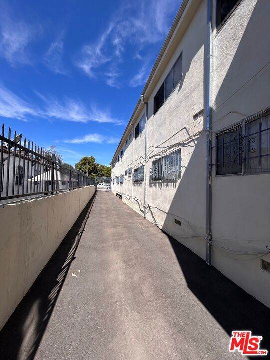 https://bt-photos.global.ssl.fastly.net/socal/orig_boomver_1_429904872-3.jpg