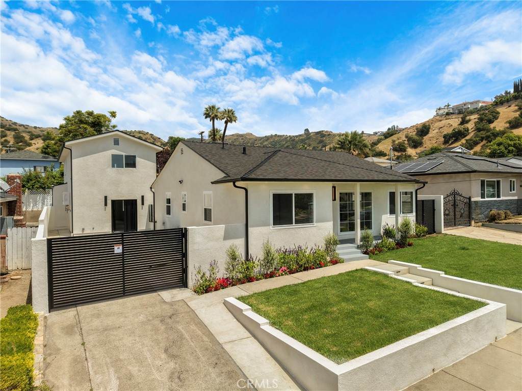 8330 Outland View Drive - Photo 1
