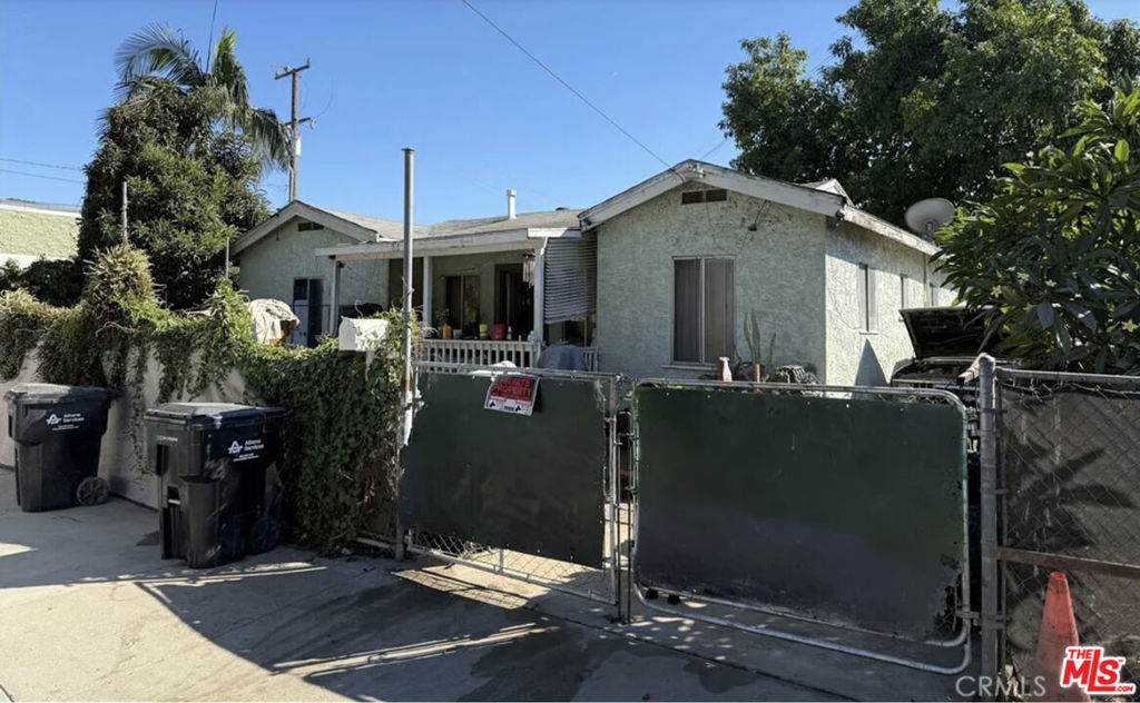 876 Durfee Avenue - Photo 1