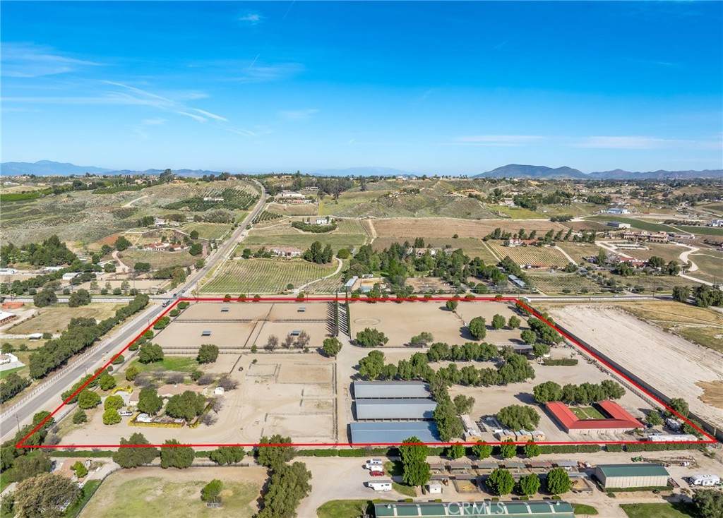 https://bt-photos.global.ssl.fastly.net/socal/orig_boomver_1_429927621-2.jpg