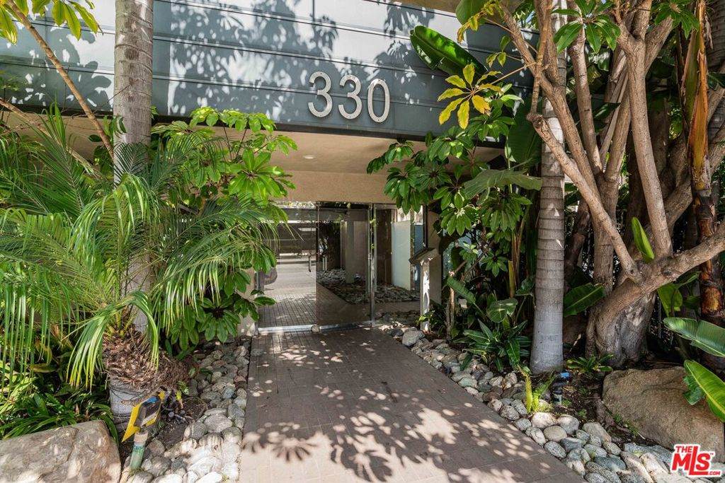 https://bt-photos.global.ssl.fastly.net/socal/orig_boomver_1_429948350-2.jpg