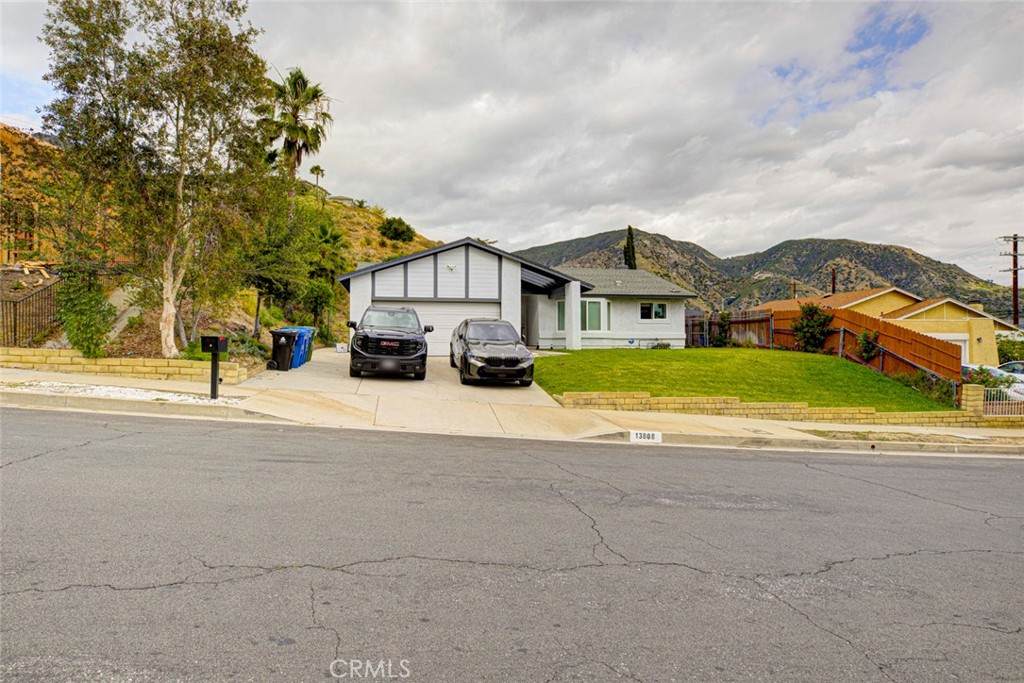 https://bt-photos.global.ssl.fastly.net/socal/orig_boomver_1_429995596-2.jpg