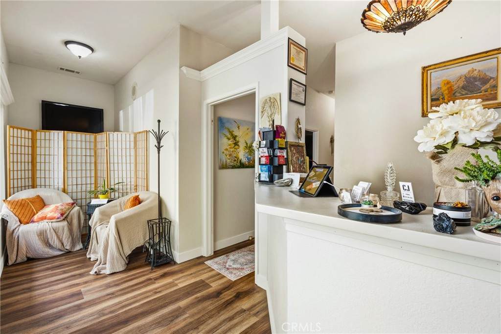 https://bt-photos.global.ssl.fastly.net/socal/orig_boomver_1_430016410-2.jpg
