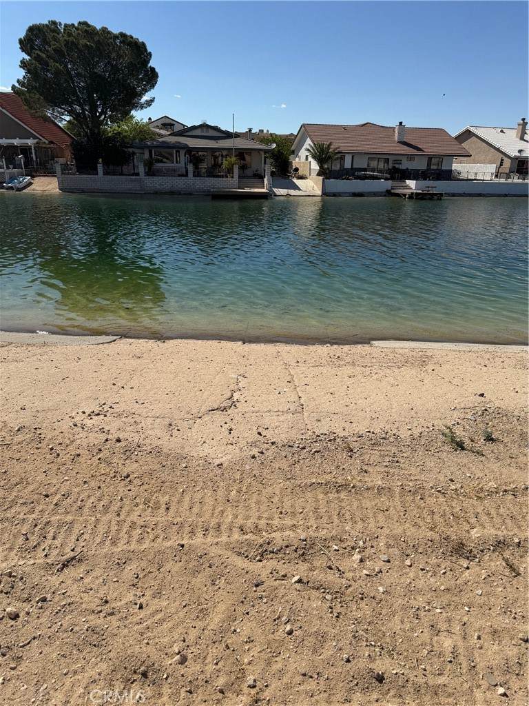https://bt-photos.global.ssl.fastly.net/socal/orig_boomver_1_430018619-2.jpg