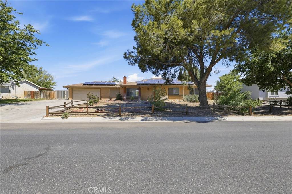 9837 Avenue R10 - Photo 1