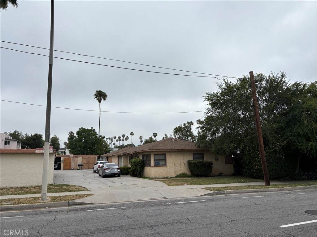 https://bt-photos.global.ssl.fastly.net/socal/orig_boomver_1_430245180-2.jpg