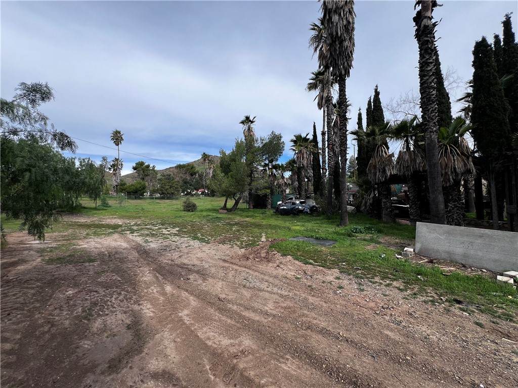 https://bt-photos.global.ssl.fastly.net/socal/orig_boomver_1_430263213-2.jpg