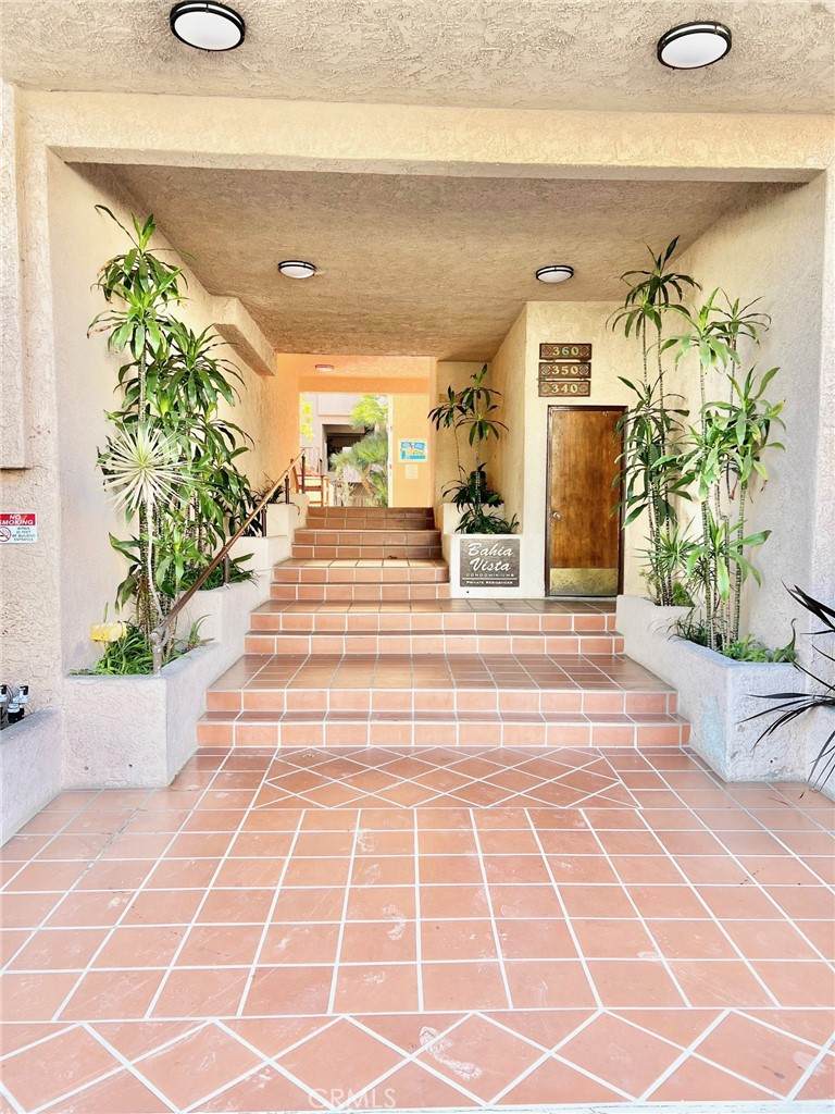 https://bt-photos.global.ssl.fastly.net/socal/orig_boomver_1_430317450-2.jpg