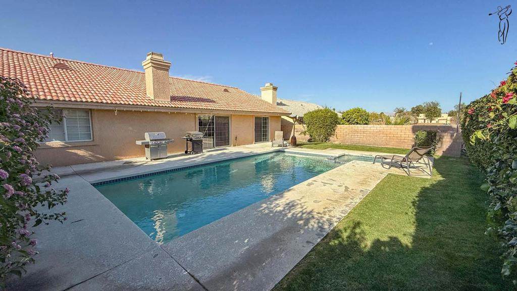 78835 Lowe Drive - Photo 1