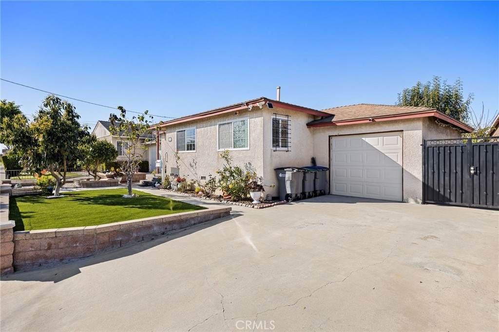 https://bt-photos.global.ssl.fastly.net/socal/orig_boomver_1_430412002-2.jpg