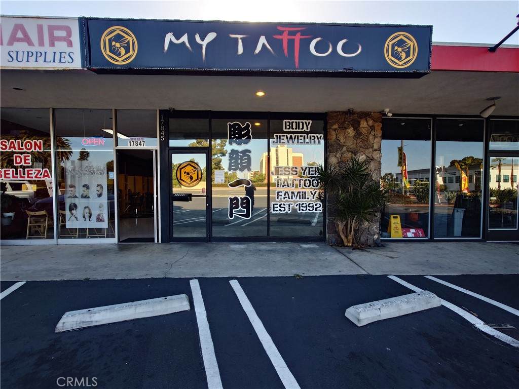 17845 Beach Blvd - Photo 1