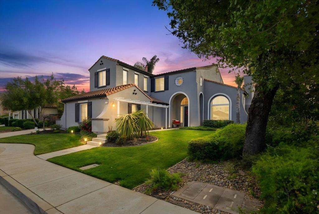 https://bt-photos.global.ssl.fastly.net/socal/orig_boomver_1_430494195-2.jpg