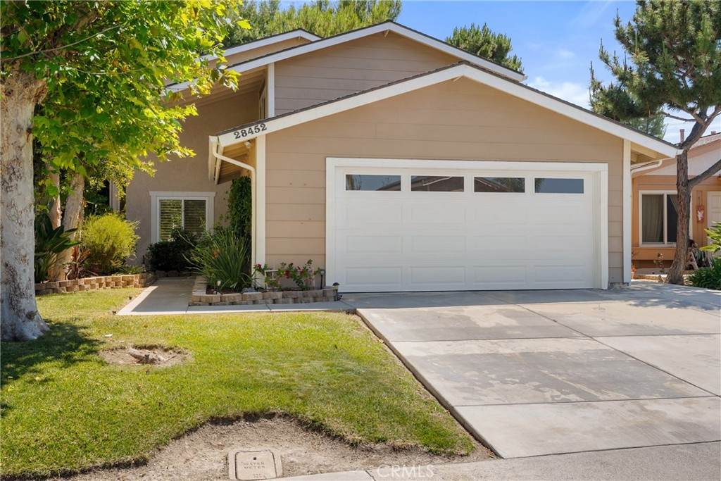 28452 Lorente - Photo 1