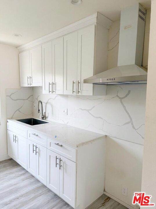 10218 Darby Avenue - Photo 1