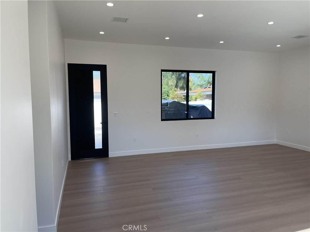 https://bt-photos.global.ssl.fastly.net/socal/orig_boomver_1_430552531-4.jpg