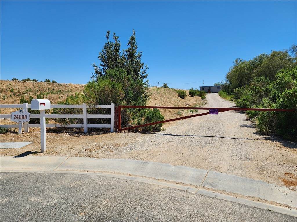 24000 Hidden Ridge Road - Photo 1