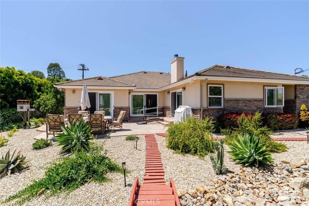 1060 Calle Las Trancas - Photo 1