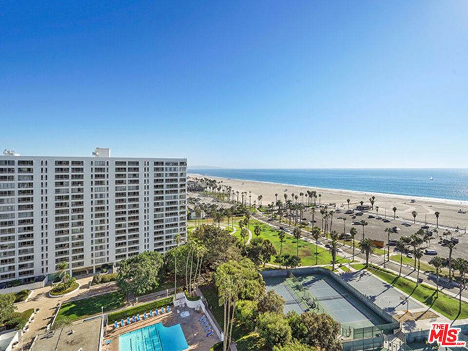 https://bt-photos.global.ssl.fastly.net/socal/orig_boomver_1_430602835-2.jpg