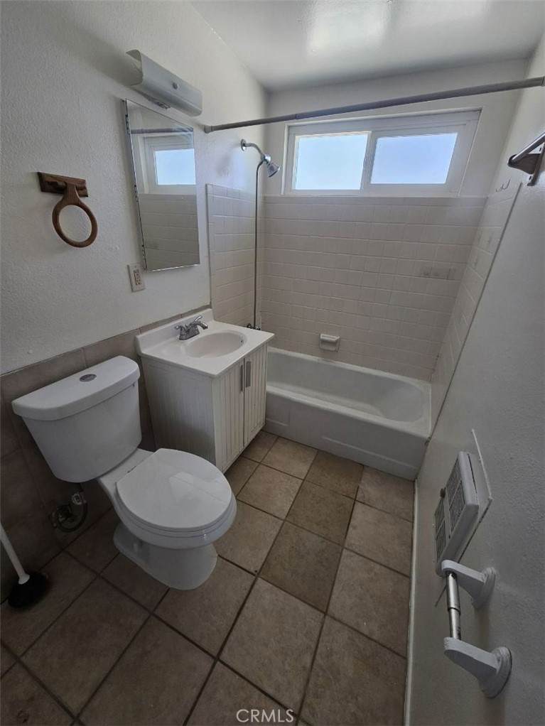 https://bt-photos.global.ssl.fastly.net/socal/orig_boomver_1_430611841-2.jpg