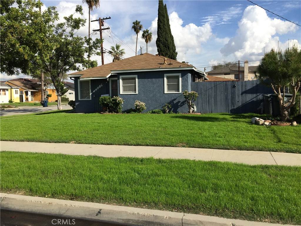 16404 Gramercy Place - Photo 1