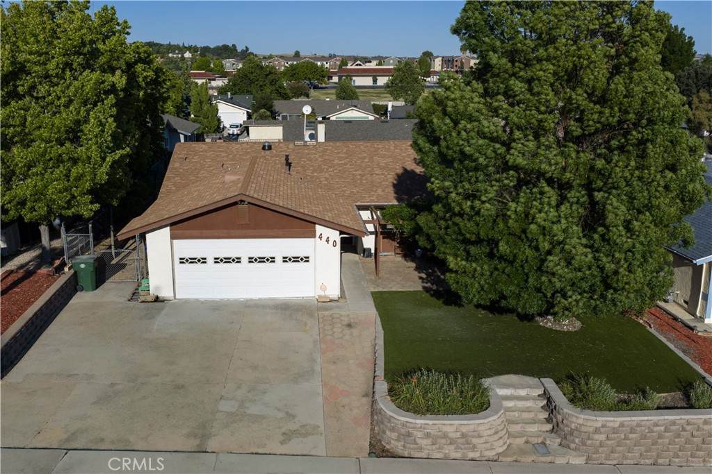 440 Helen Street - Photo 1