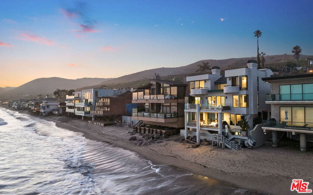 25252 Malibu Road - Photo 1