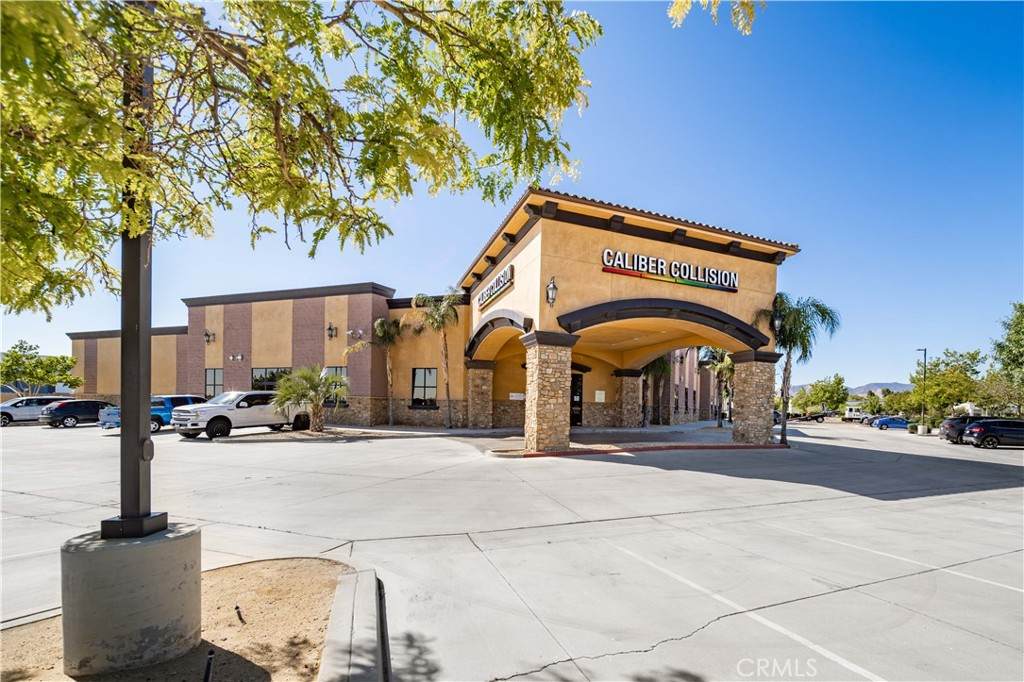 https://bt-photos.global.ssl.fastly.net/socal/orig_boomver_1_431296676-2.jpg