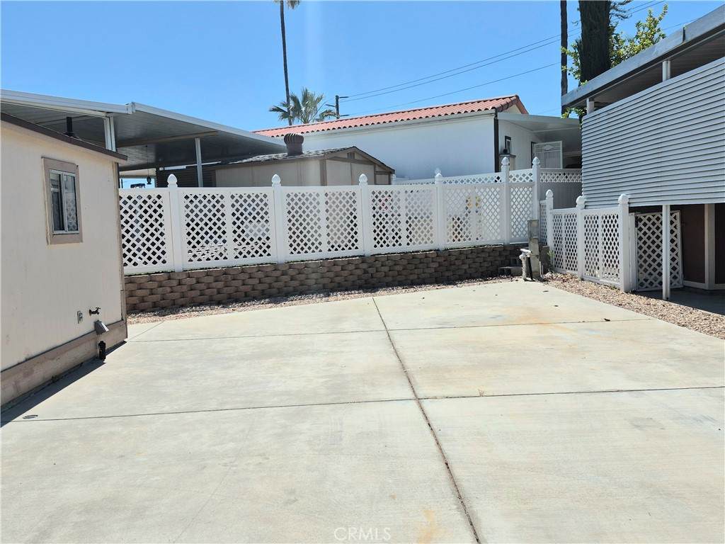 https://bt-photos.global.ssl.fastly.net/socal/orig_boomver_1_431328657-2.jpg