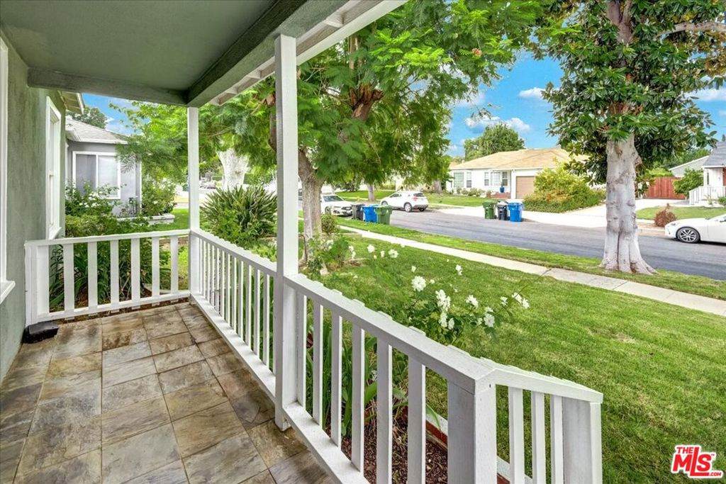 https://bt-photos.global.ssl.fastly.net/socal/orig_boomver_1_431347404-2.jpg