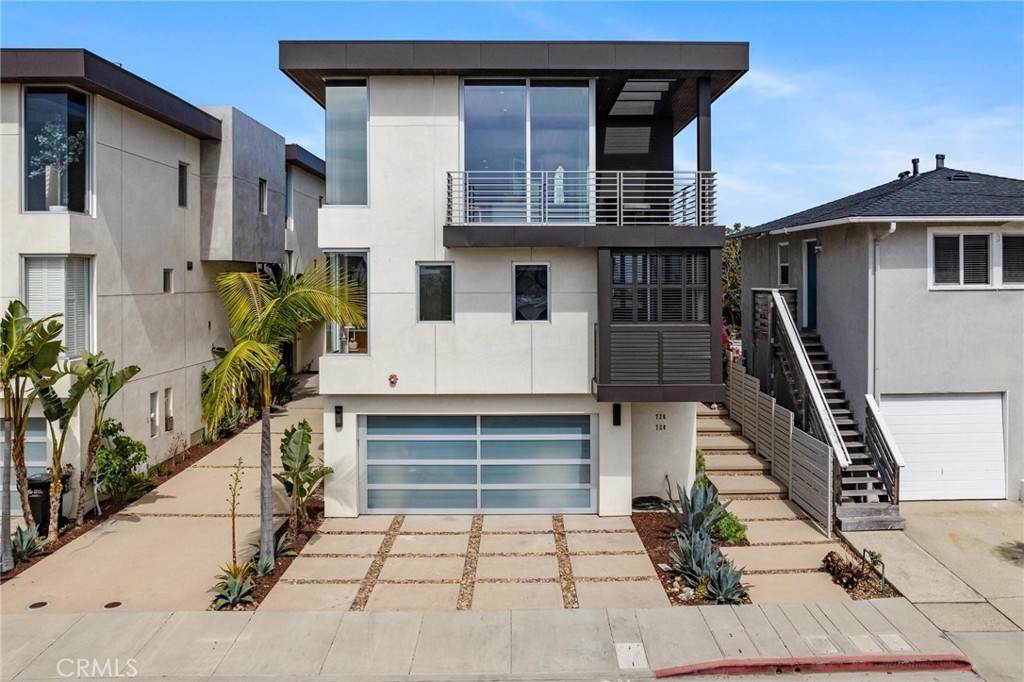 726 Loma Drive - Photo 1