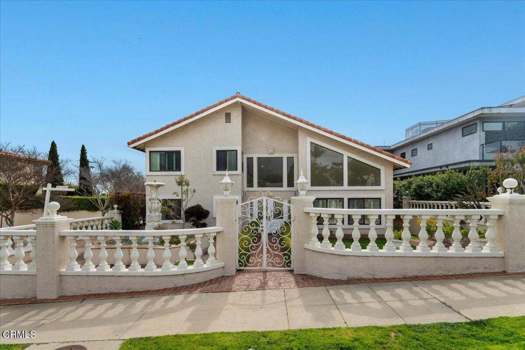 2222 Pier Avenue - Photo 1